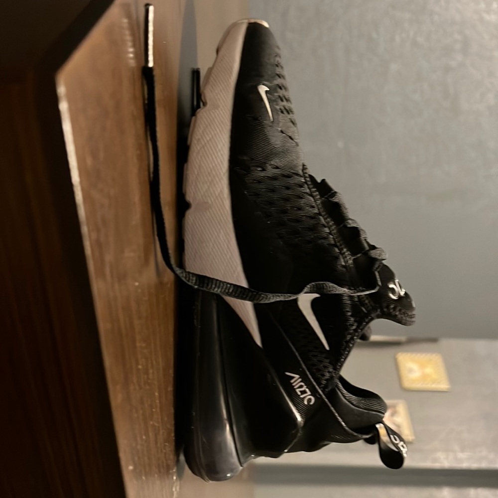 Nike shoes for sale look almost new.good sport shoe for any.